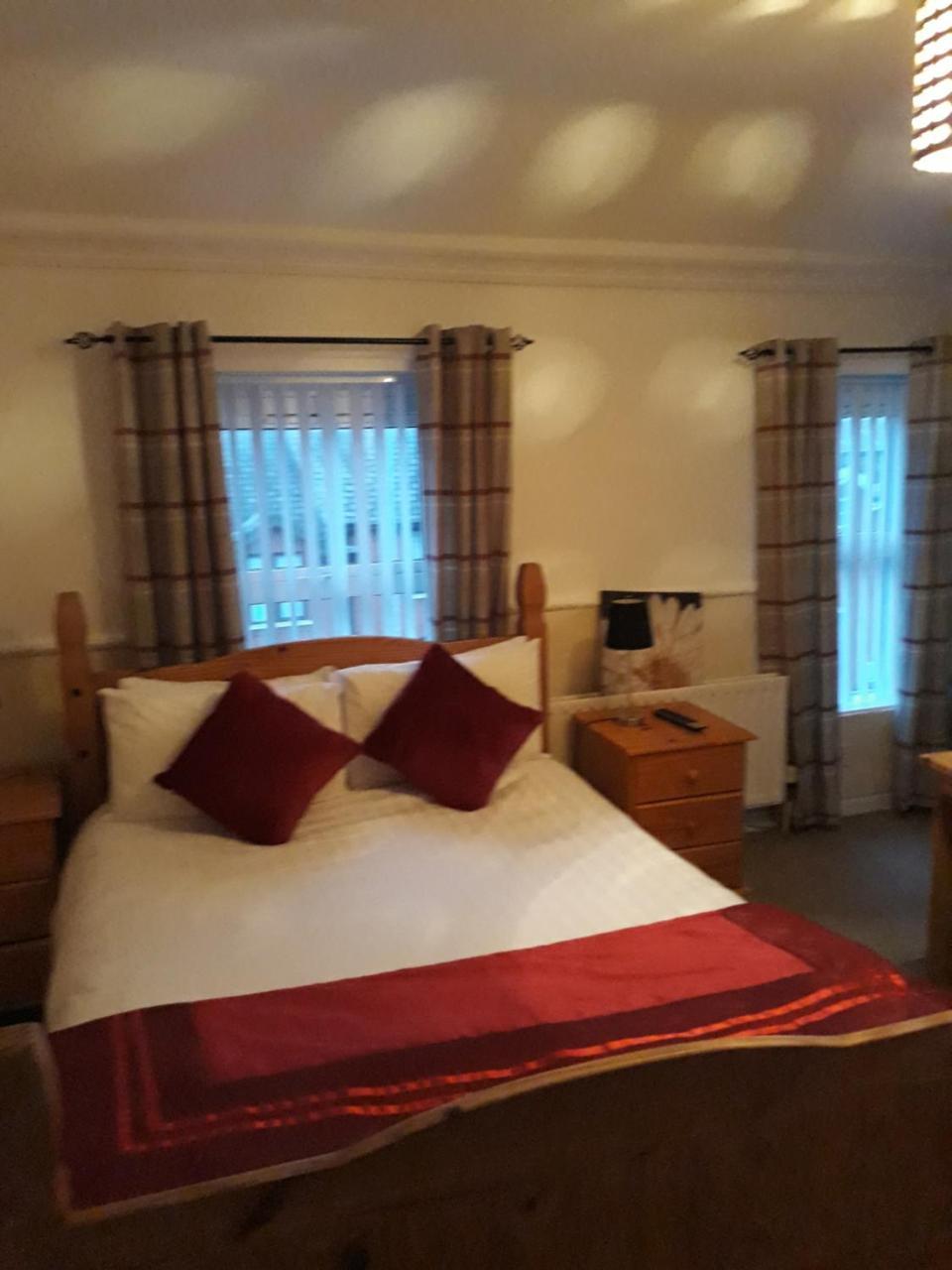 Phoenix B&B ロンドンデリー エクステリア 写真